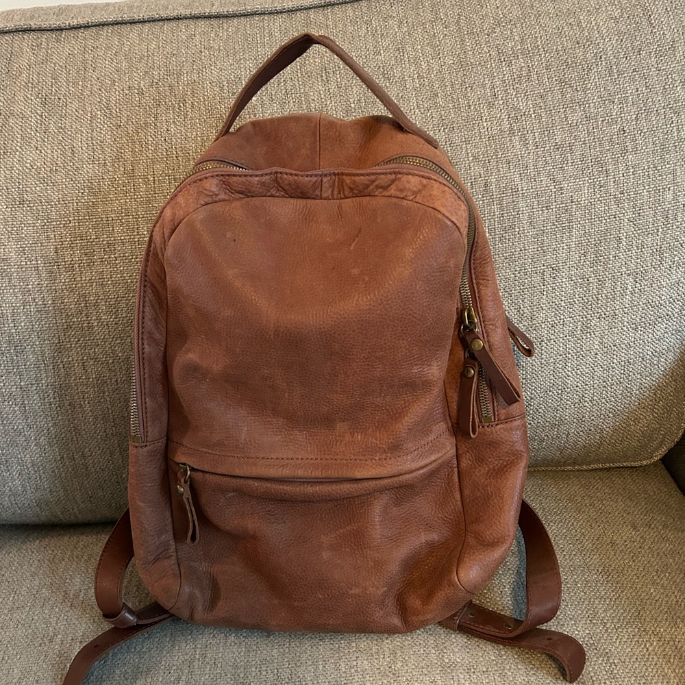 Hobo leather backpack for men & women - brown - gorgeous!